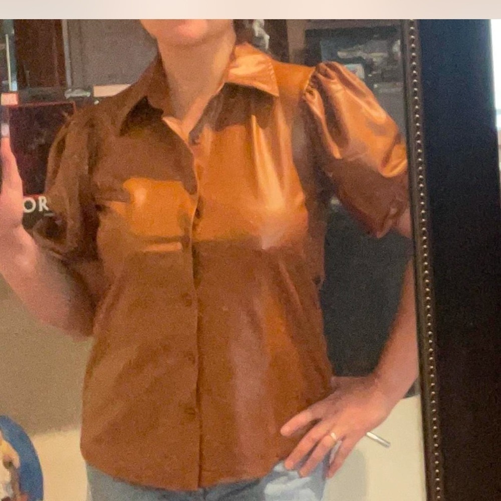 MISIA brown soft leather top. - Picture 6 of 11